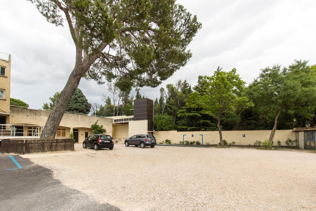 Ymca Villeneuve Les Avignon酒店 外观 照片